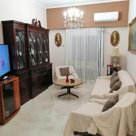 Comfy Apartment For 4 Ppl In Koukaki Athen Eksteriør billede
