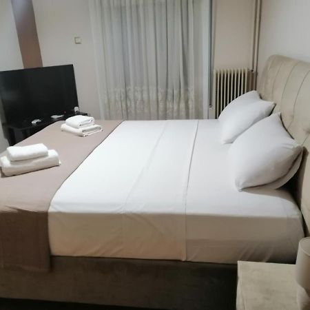 Comfy Apartment For 4 Ppl In Koukaki Athen Eksteriør billede