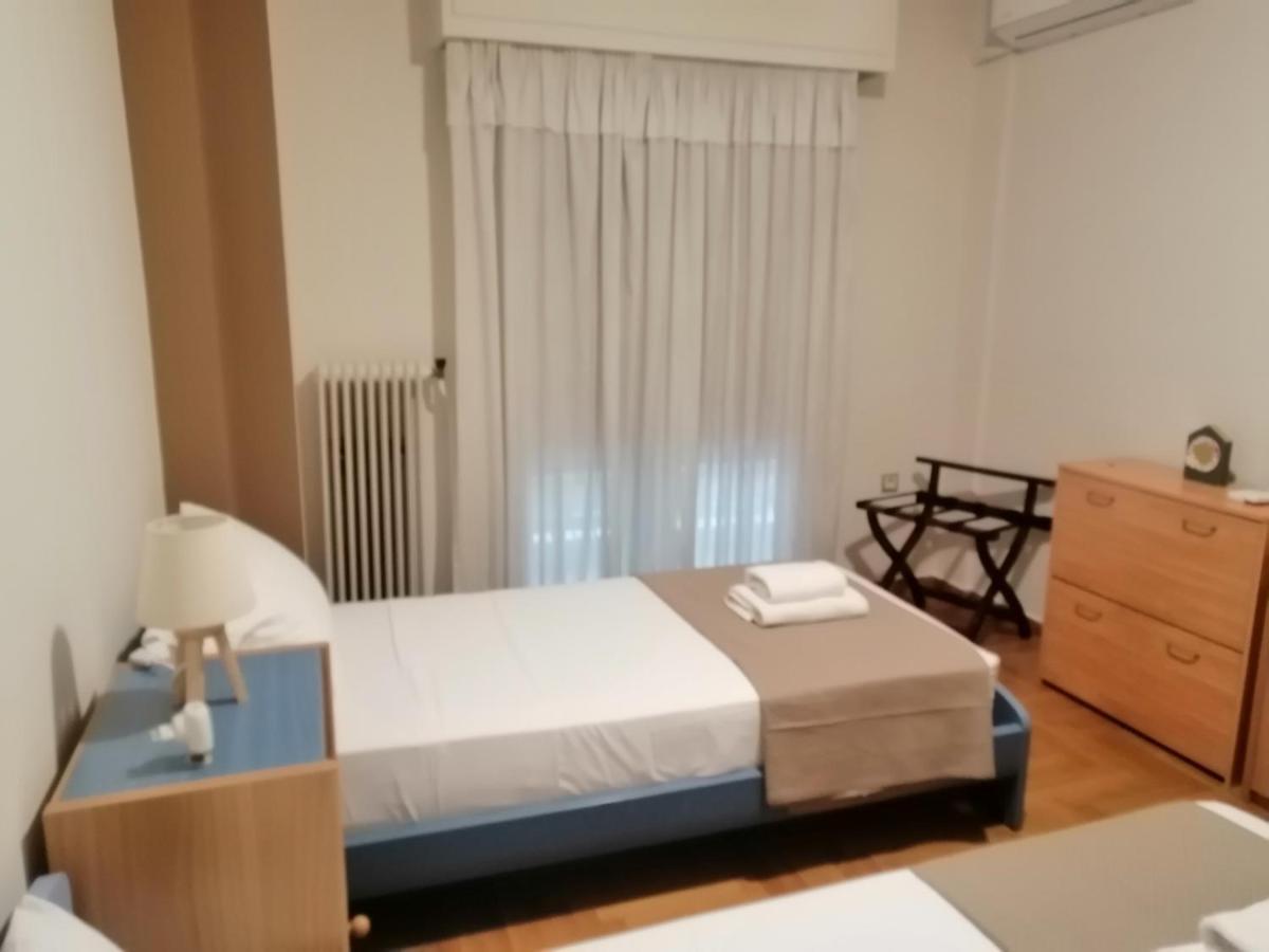Comfy Apartment For 4 Ppl In Koukaki Athen Eksteriør billede